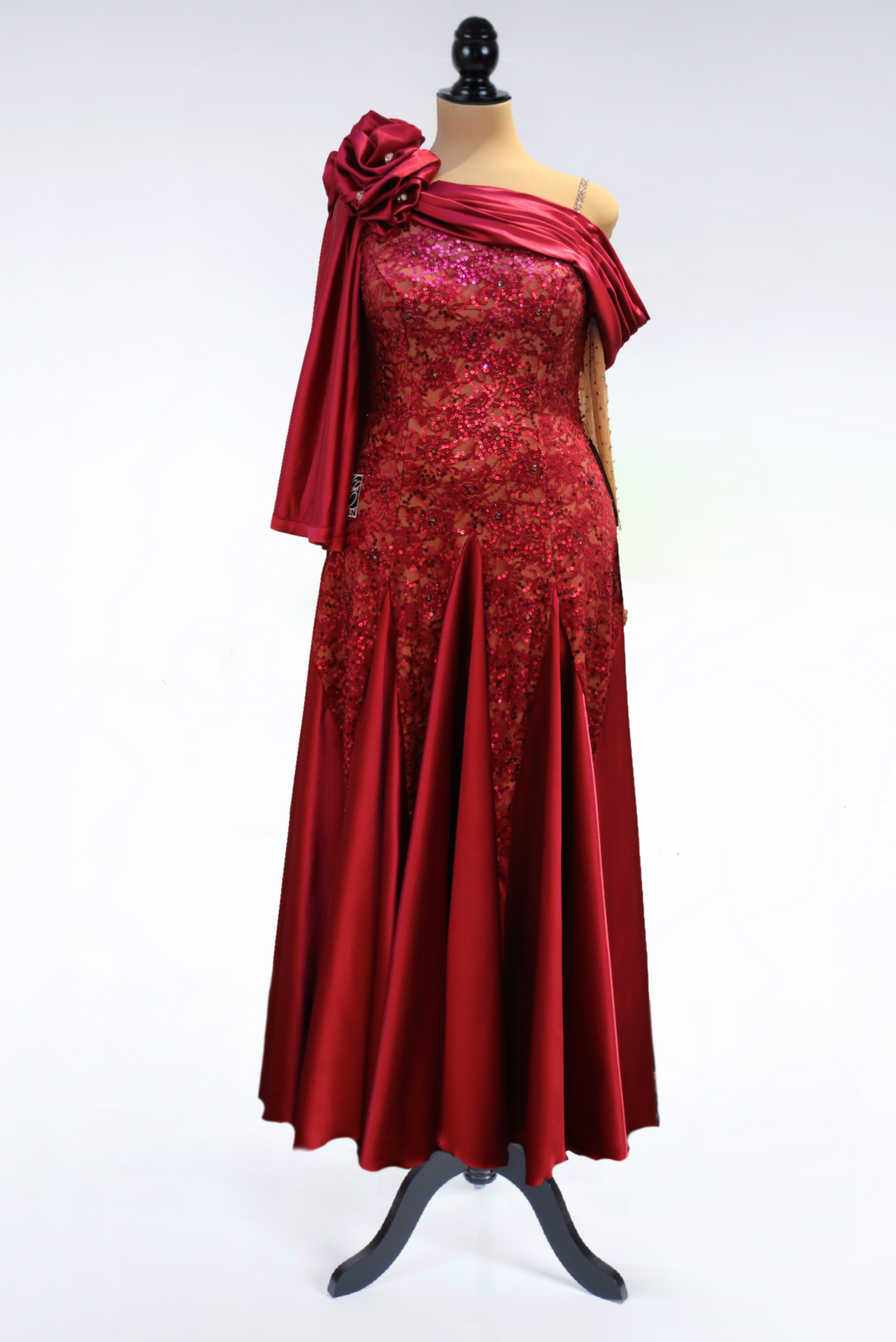 The Garnet Rose #R4594